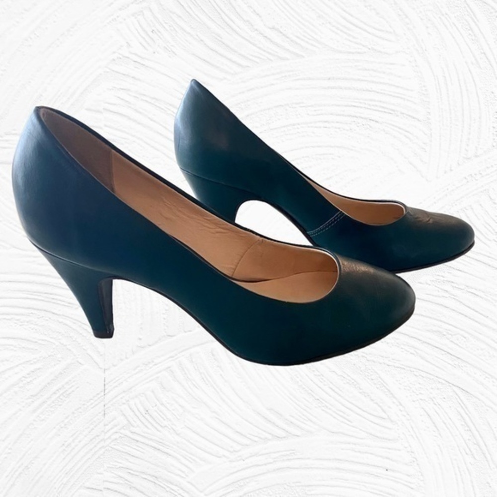 Chelsea Crew Heels